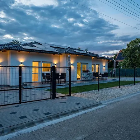 Balatonic Grape Apartmanhaz