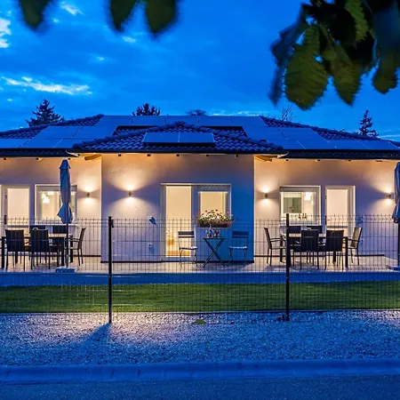 Balatonic Grape Apartmanhaz Apartmán Siófok
