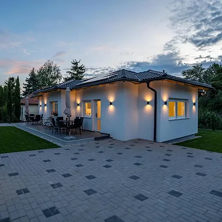 Apartment Balatonic Grape Apartmanhaz *