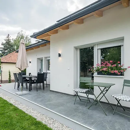 Balatonic Grape Apartmanhaz Appartement Siófok