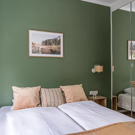 Balatonic Grape Apartmanhaz *