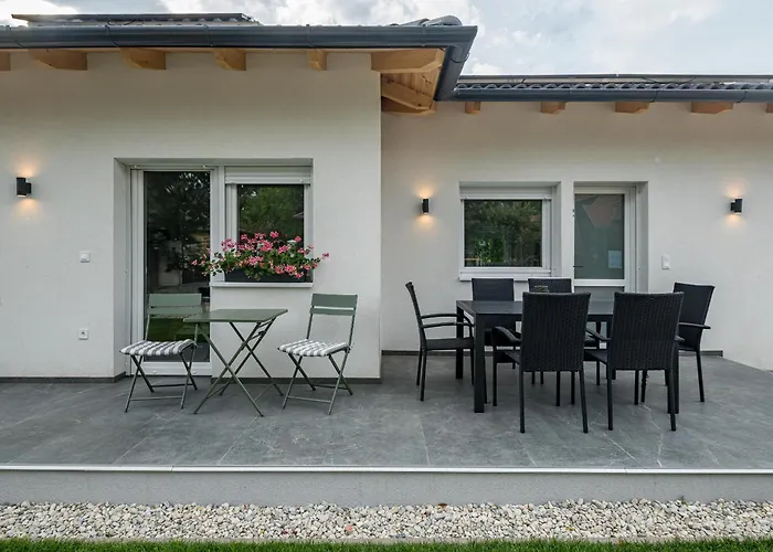 Balatonic Grape Apartmanhaz