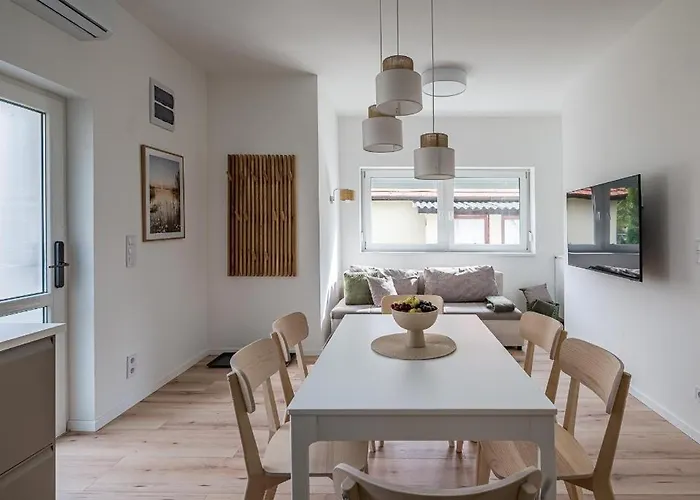 Balatonic Grape Apartmanhaz Siofok