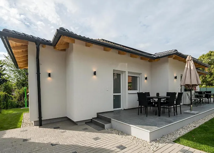 Apartment Balatonic Grape Apartmanhaz Siofok