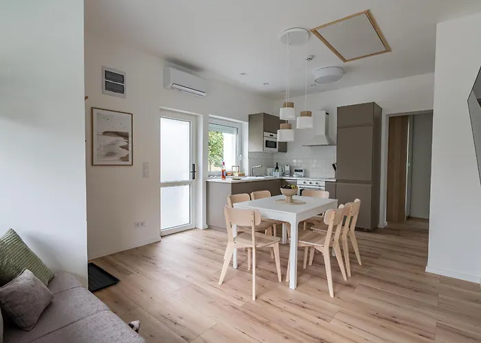 Balatonic Grape Apartmanhaz Siofok